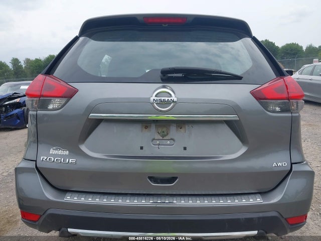 2017 Nissan Rogue S მანქანა იყიდება აუქციონზე, vin: JN8AT2MV1HW263334, აუქციონის ნომერი: 45816226