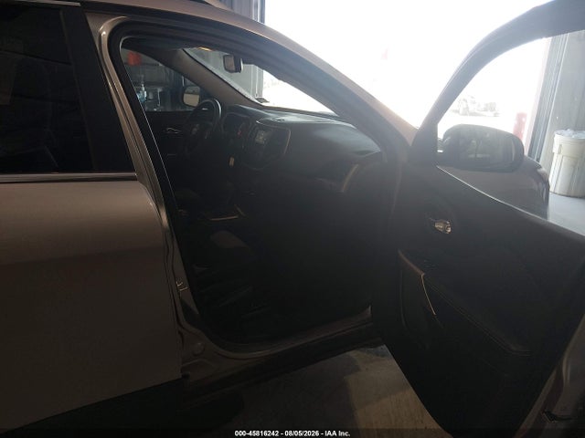 Продаж на аукціоні авто 2018 Jeep Cherokee Latitude 4x4, vin: 1C4PJMCB2JD559284, номер лоту: 45816242