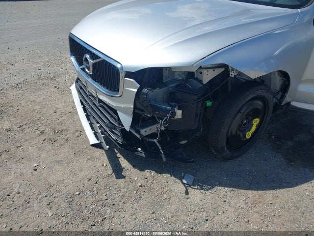 Продаж на аукціоні авто 2018 Volvo Xc60 T6 Momentum, vin: LYVA22RK7JB101040, номер лоту: 45816253