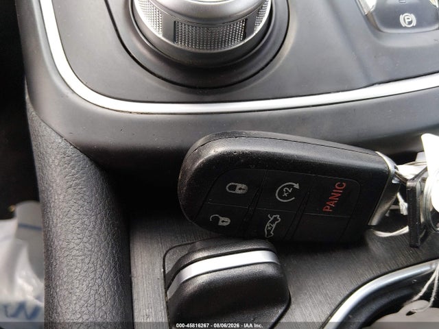 Chrysler 200 Limited 2015 1C3CCCAB0FN753632 Image 11