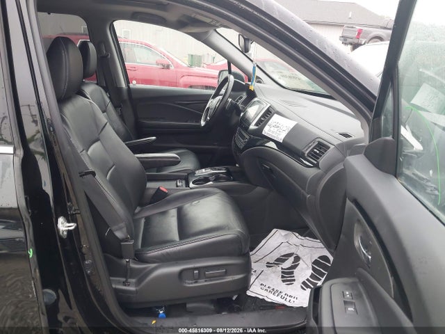 Продаж на аукціоні авто 2018 Honda Pilot Touring, vin: 5FNYF6H95JB006404, номер лоту: 45816309