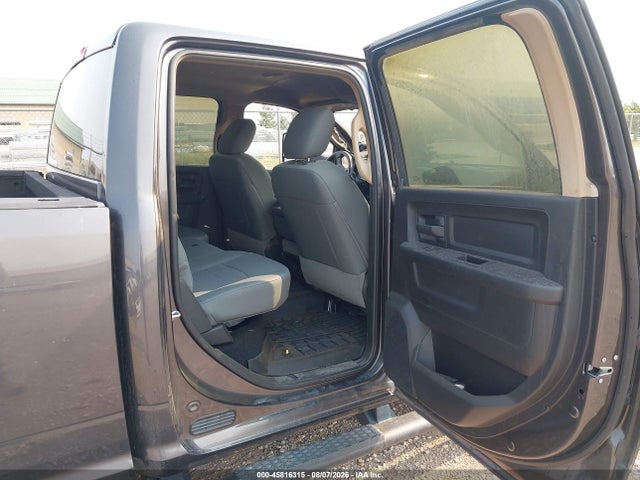 Aukcja sprzedaży 2018 Ram 2500 Tradesman  4x4 8' Box, vin: 3C6UR5HJ4JG190472, numer aukcji: 45816315