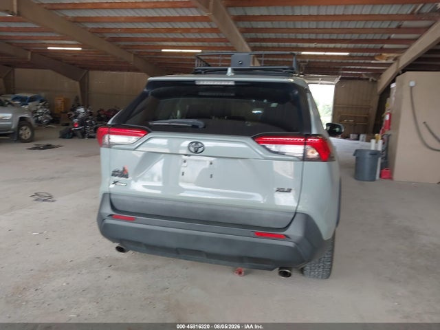 Продажа на аукционе авто 2021 Toyota Rav4 Xle, vin: 2T3W1RFV5MW147267, номер лота: 45816320