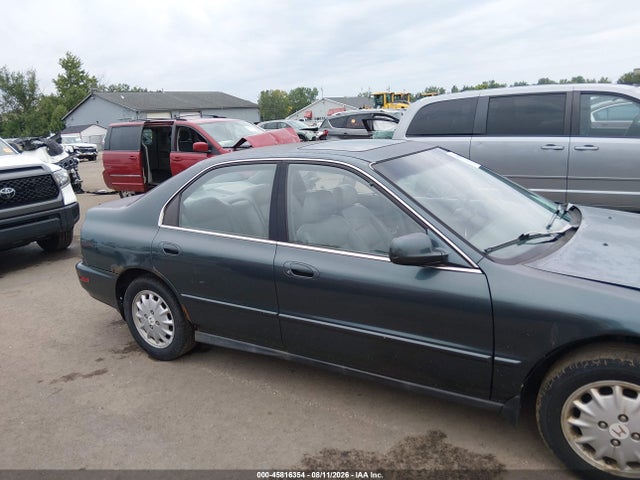 1996 Honda Accord Ex მანქანა იყიდება აუქციონზე, vin: 1HGCD5664TA148730, აუქციონის ნომერი: 45816354