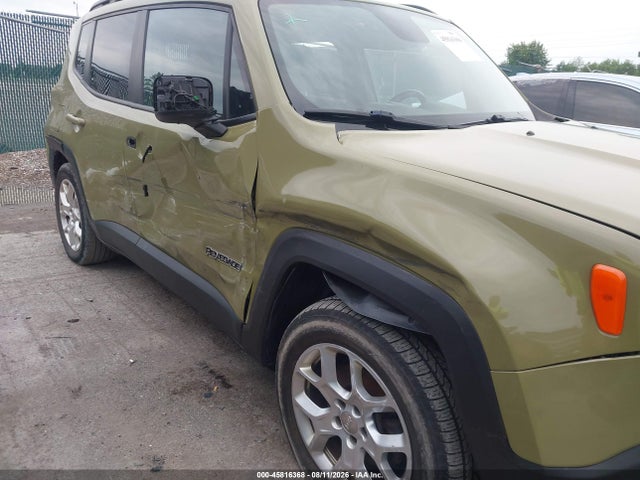 Продаж на аукціоні авто 2015 Jeep Renegade Latitude, vin: ZACCJABTXFPB86284, номер лоту: 45816368