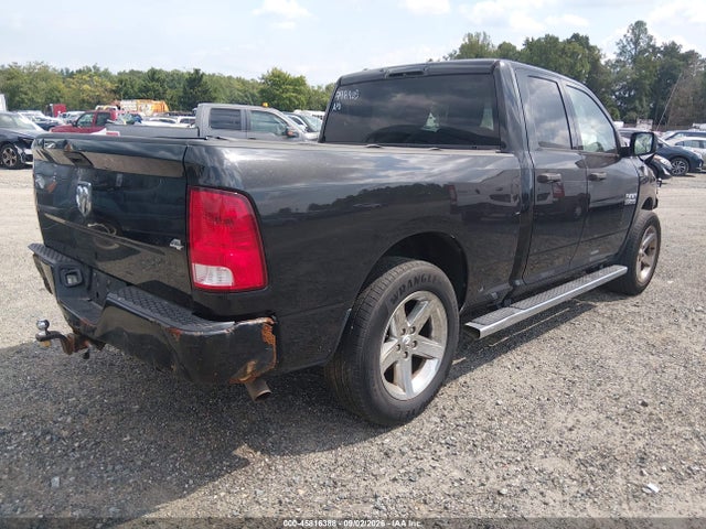 2017 Ram 1500 Express  4x4 6'4 Box მანქანა იყიდება აუქციონზე, vin: 1C6RR7FG1HS596432, აუქციონის ნომერი: 45816388