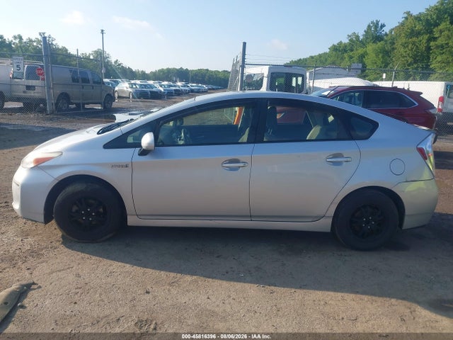 45816396 :رقم المزاد ، JTDKN3DU7D5579568 vin ، 2013 Toyota Prius Three مزاد بيع