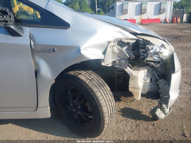 45816396 :رقم المزاد ، JTDKN3DU7D5579568 vin ، 2013 Toyota Prius Three مزاد بيع