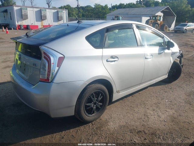 45816396 :رقم المزاد ، JTDKN3DU7D5579568 vin ، 2013 Toyota Prius Three مزاد بيع
