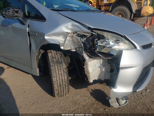 45816396 :رقم المزاد ، JTDKN3DU7D5579568 vin ، 2013 Toyota Prius Three مزاد بيع