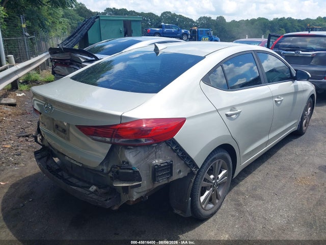 45816400 :رقم المزاد ، 5NPD84LF0JH248626 vin ، 2018 Hyundai Elantra Sel مزاد بيع