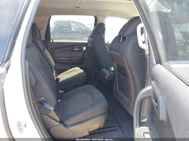 45816402 :رقم المزاد ، 1GNKRGED1BJ172724 vin ، 2011 Chevrolet Traverse Lt W/1lt مزاد بيع