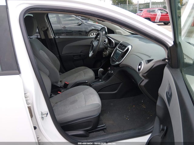 Chevrolet Sonic Lt Auto 2017 1G1JG6SH9H4173227 Image 5