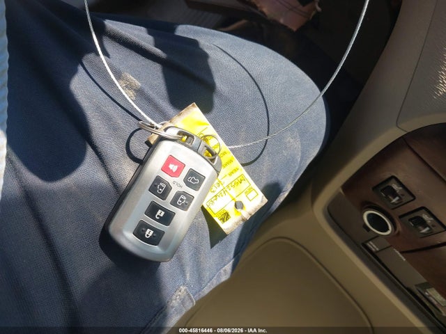 45816446 :رقم المزاد ، 5TDDK3DC7DS067909 vin ، 2013 Toyota Sienna Limited 7 Passenger مزاد بيع