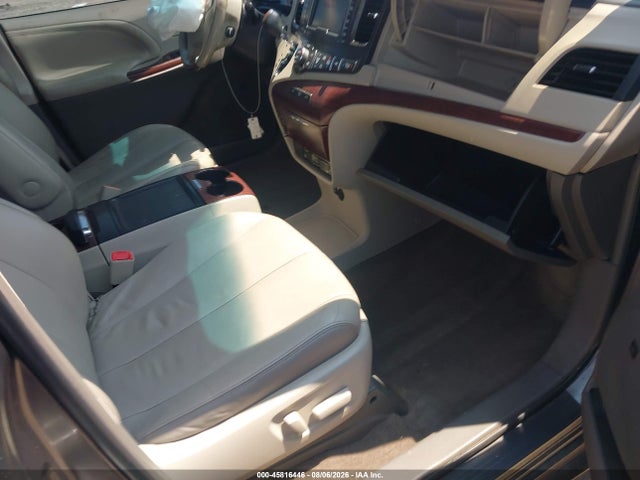 45816446 :رقم المزاد ، 5TDDK3DC7DS067909 vin ، 2013 Toyota Sienna Limited 7 Passenger مزاد بيع