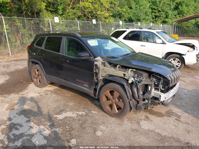 Продаж на аукціоні авто 2016 Jeep Cherokee 75th Anniversary, vin: 1C4PJMCS2GW305099, номер лоту: 45816460