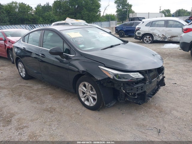 Продажа на аукционе авто 2019 Chevrolet Cruze Lt, vin: 1G1BE5SM4K7120426, номер лота: 45816470