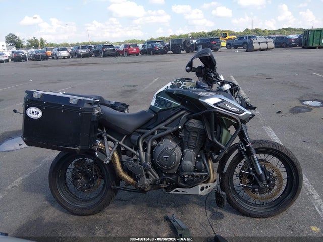 Triumph Motorcycle Explorer Xcx 2018 SMTF43XB9JJ882578 Image 12