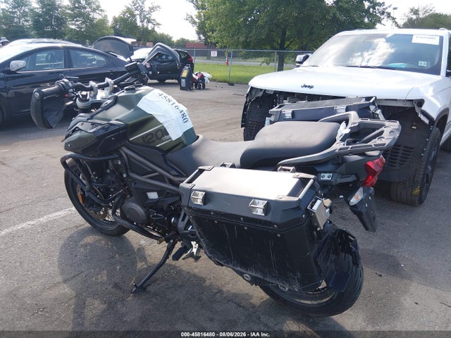 Triumph Motorcycle Explorer Xcx 2018 SMTF43XB9JJ882578 Image 3