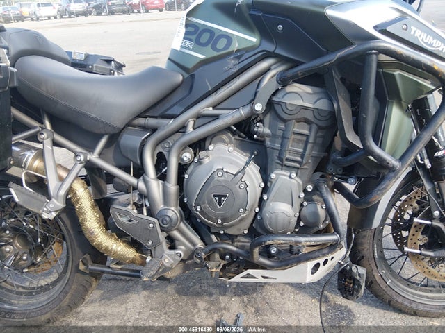 Triumph Motorcycle Explorer Xcx 2018 SMTF43XB9JJ882578 Image 8
