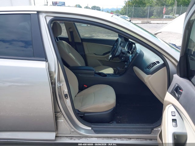 KIA Optima Lx 2015 KNAGM4A72F5572542 Image 5