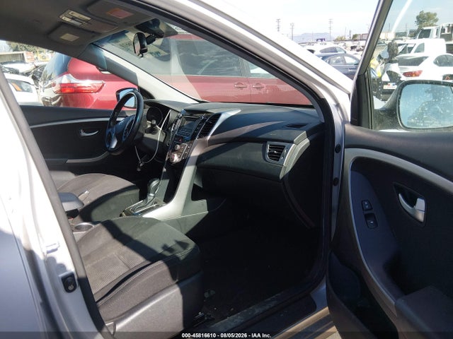 2013 Hyundai Elantra Gt მანქანა იყიდება აუქციონზე, vin: KMHD35LE9DU094581, აუქციონის ნომერი: 45816610