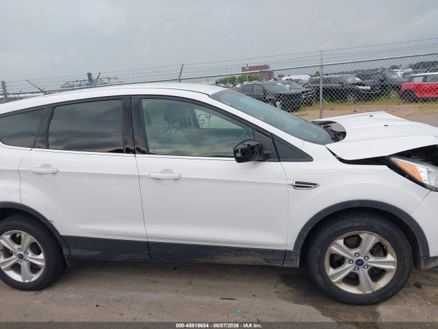 Продаж на аукціоні авто 2016 Ford Escape Se, vin: 1FMCU9G99GUA14875, номер лоту: 45816654