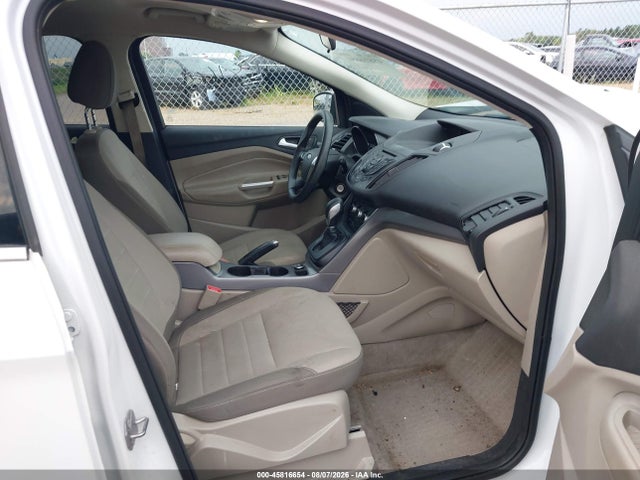Продаж на аукціоні авто 2016 Ford Escape Se, vin: 1FMCU9G99GUA14875, номер лоту: 45816654