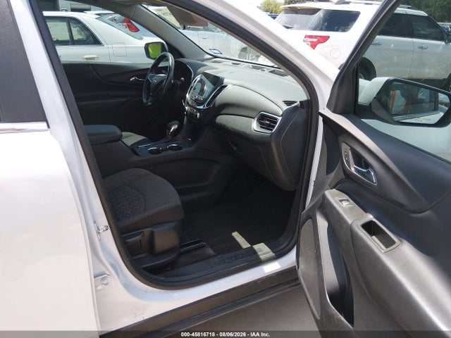 45816718 :رقم المزاد ، 3GNAXKEV4NL261679 vin ، 2022 Chevrolet Equinox Fwd Lt مزاد بيع