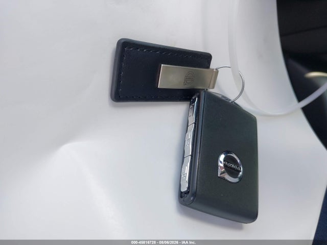 Продажа на аукционе авто 2022 Volvo Xc40 T5 R-design, vin: YV4162UM3N2742851, номер лота: 45816728