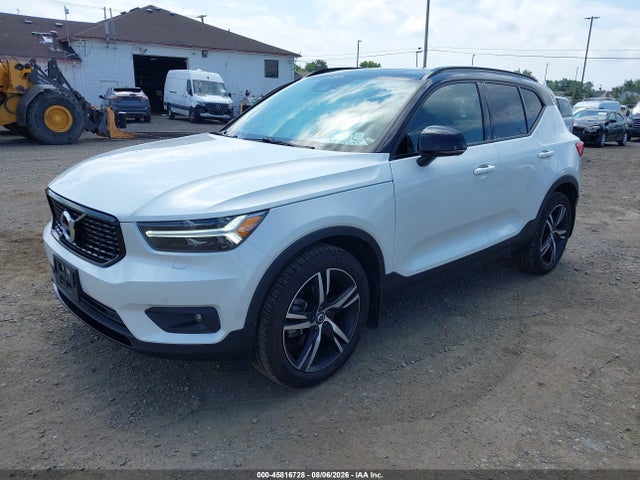 Продажа на аукционе авто 2022 Volvo Xc40 T5 R-design, vin: YV4162UM3N2742851, номер лота: 45816728