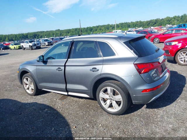 45816739 :رقم المزاد ، WA1BNAFY5J2016658 vin ، 2018 Audi Q5 2.0t Premium/2.0t Tech Premium مزاد بيع