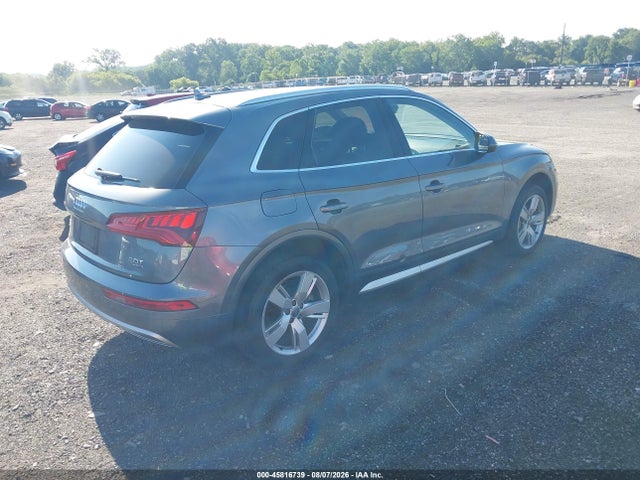 45816739 :رقم المزاد ، WA1BNAFY5J2016658 vin ، 2018 Audi Q5 2.0t Premium/2.0t Tech Premium مزاد بيع