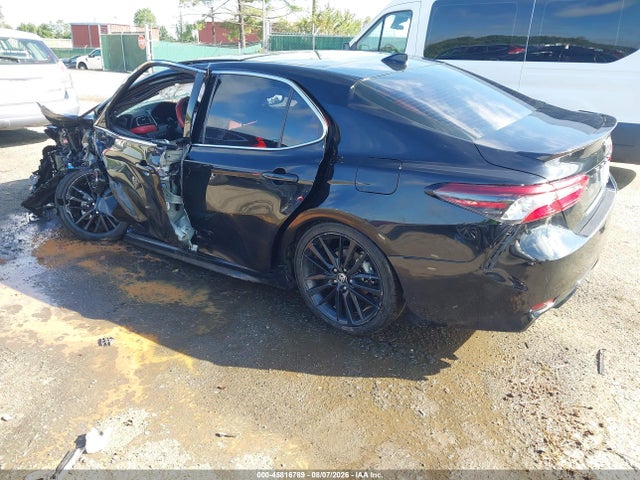 45816789 :رقم المزاد ، 4T1K61AK1NU016099 vin ، 2022 Toyota Camry Xse مزاد بيع