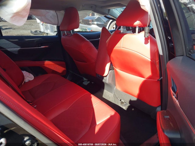 45816789 :رقم المزاد ، 4T1K61AK1NU016099 vin ، 2022 Toyota Camry Xse مزاد بيع