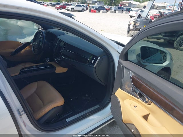 45816804 :رقم المزاد ، LVY982MK5JP033634 vin ، 2018 Volvo S90 T5 Momentum مزاد بيع
