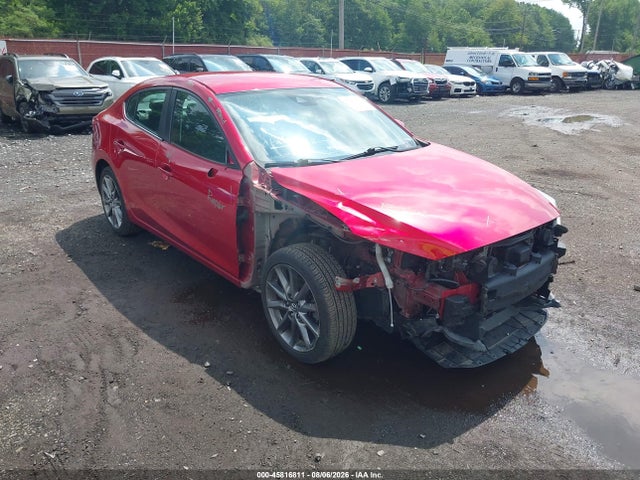 Aukcja sprzedaży 2018 Mazda Mazda3 Touring, vin: 3MZBN1V30JM272613, numer aukcji: 45816811