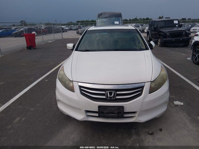 45816852 :رقم المزاد ، 1HGCP2F87BA013554 vin ، 2011 Honda Accord 2.4 Ex-l مزاد بيع