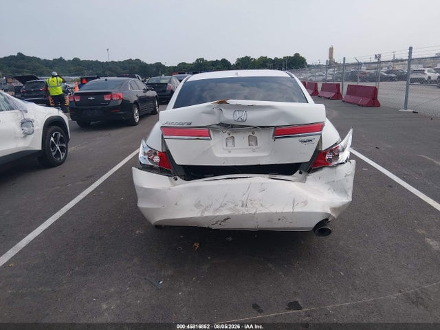 45816852 :رقم المزاد ، 1HGCP2F87BA013554 vin ، 2011 Honda Accord 2.4 Ex-l مزاد بيع