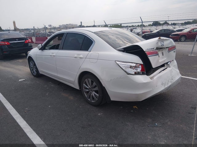 45816852 :رقم المزاد ، 1HGCP2F87BA013554 vin ، 2011 Honda Accord 2.4 Ex-l مزاد بيع