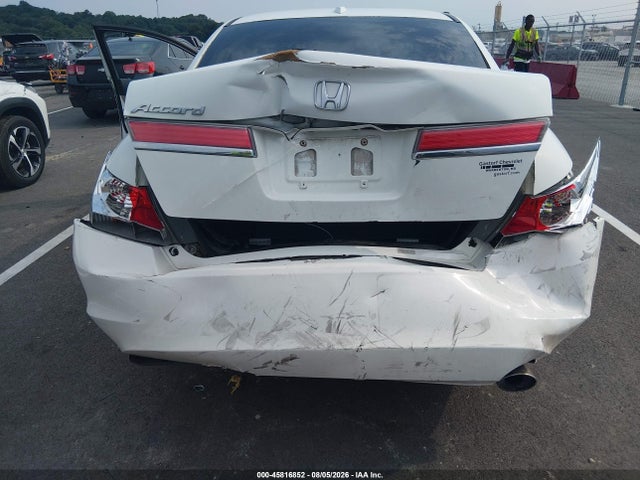 45816852 :رقم المزاد ، 1HGCP2F87BA013554 vin ، 2011 Honda Accord 2.4 Ex-l مزاد بيع