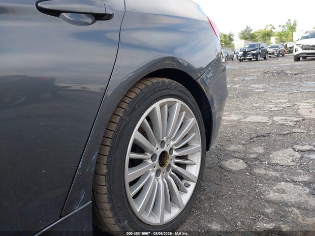45816967 :رقم المزاد ، WBA3B5G5XENS10182 vin ، 2014 Bmw 328i Xdrive مزاد بيع
