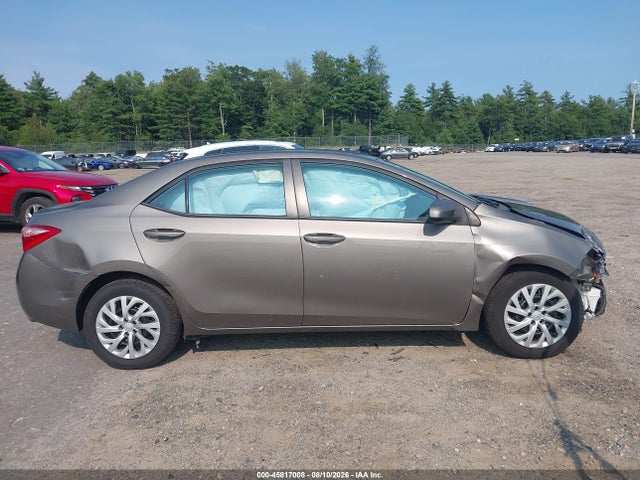 Toyota COROLLA LE 2018 2T1BURHE2JC023241 Image 13