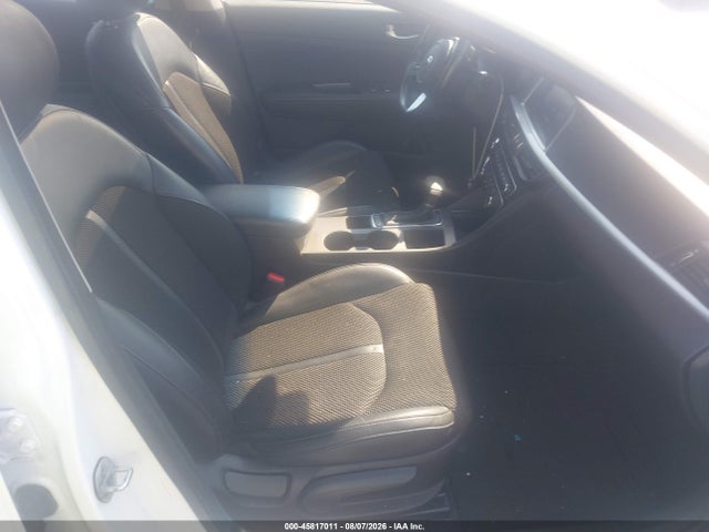 KIA Optima S 2019 5XXGT4L30KG290969 Image 5