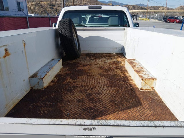 Ford F-350 Chassis Xl 2016 1FDRF3G62GEC86671 Image 12