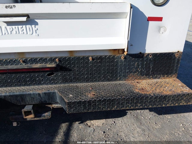 Ford F-350 Chassis Xl 2016 1FDRF3G62GEC86671 Image 13