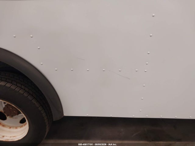 1FC3E3KS2HDC62993 Ford E-350 Stripped