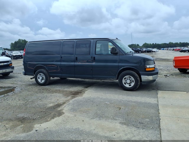 Продажа на аукционе авто 2017 Chevrolet Express 3500 Lt, vin: 1GAZGPFF3H1333489, номер лота: 45817199