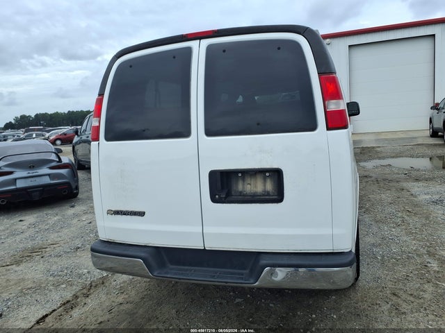 Продажа на аукционе авто 2017 Chevrolet Express 3500 Lt, vin: 1GAZGPFFXH1333957, номер лота: 45817210