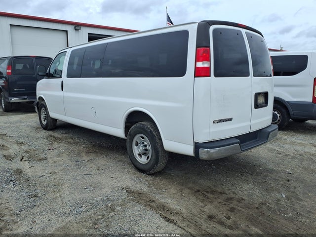 Продажа на аукционе авто 2017 Chevrolet Express 3500 Lt, vin: 1GAZGPFFXH1333957, номер лота: 45817210